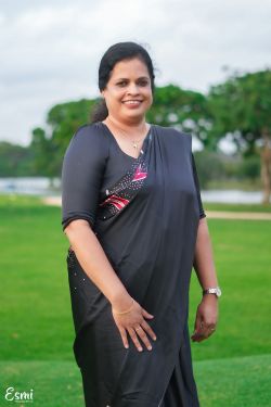 Mrs.N.I. Dilhani Haputhantri